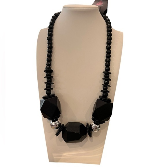 paparazzi Jewelry - SALE!! 2 for $15 Paparazzi Wooden Bead Necklace Black Silver Earrings Discs Boho
